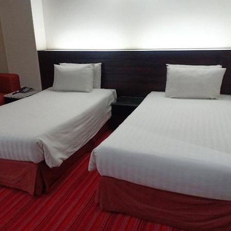 V Verve Service Apartment Hotel Chachoengsao Eksteriør billede