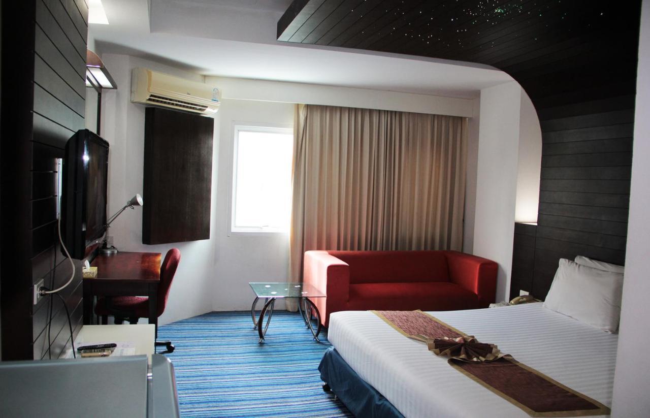 V Verve Service Apartment Hotel Chachoengsao Eksteriør billede