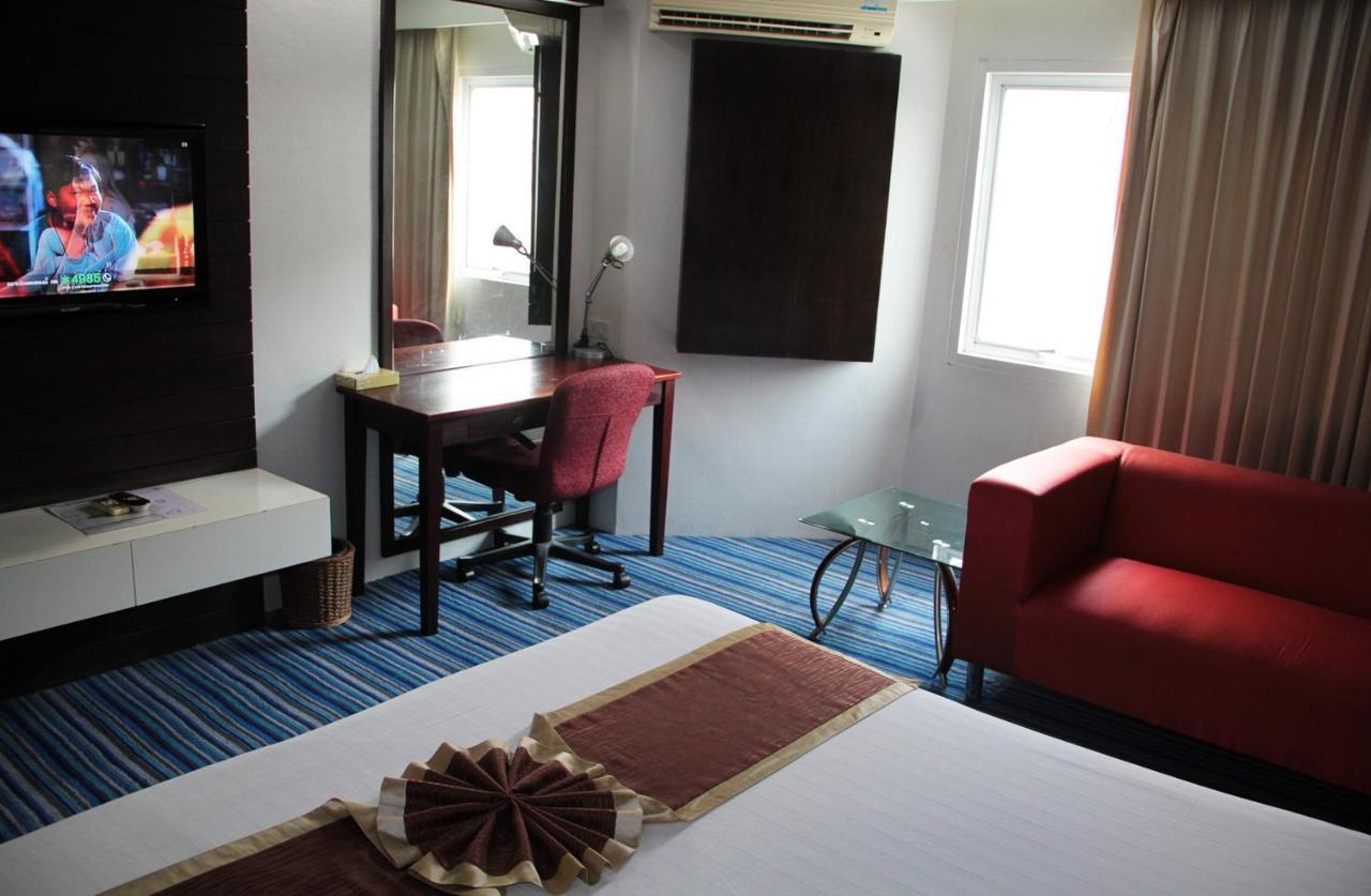 V Verve Service Apartment Hotel Chachoengsao Eksteriør billede