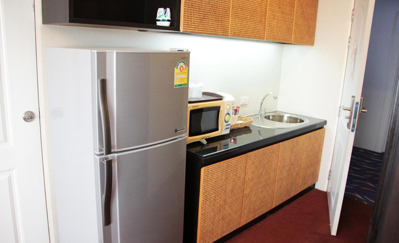 V Verve Service Apartment Hotel Chachoengsao Eksteriør billede