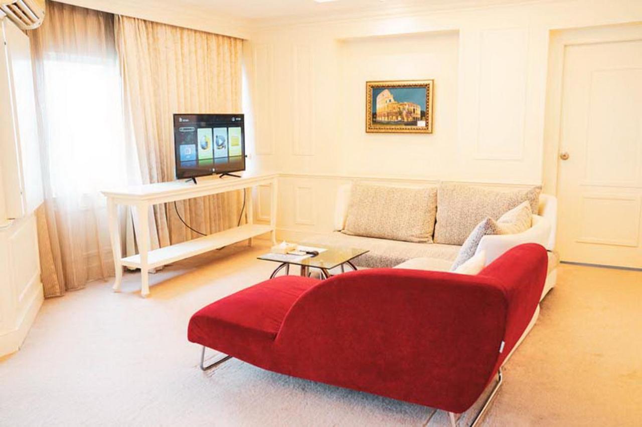 V Verve Service Apartment Hotel Chachoengsao Eksteriør billede